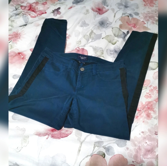 American Eagle Teal Sateen Jegging - Picture 2 of 6